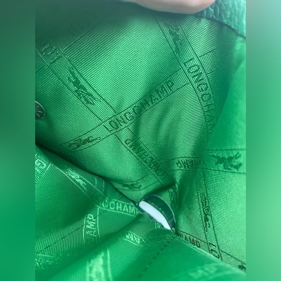 Longchamps Kelly Green Small Bifold Snap Wallet NWOT - Picture 8 of 10